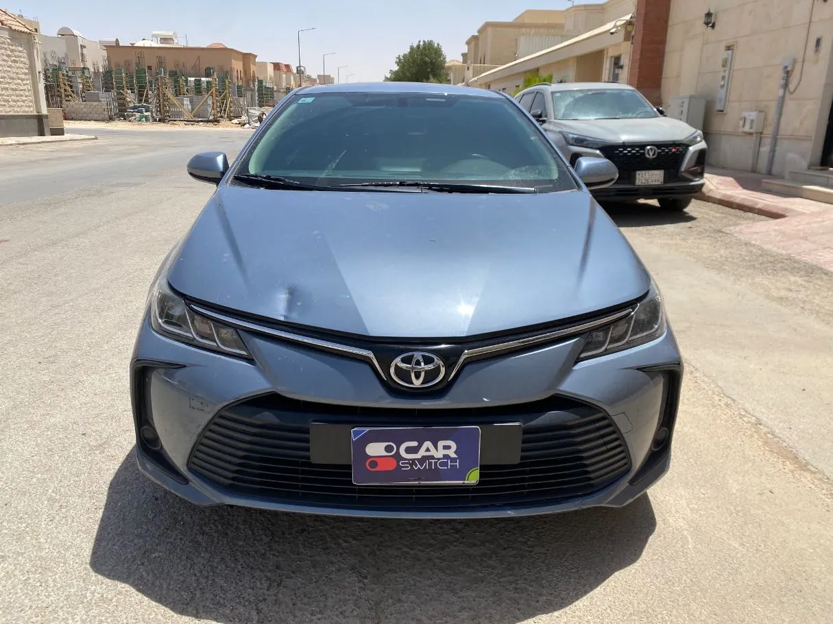 Car image 2