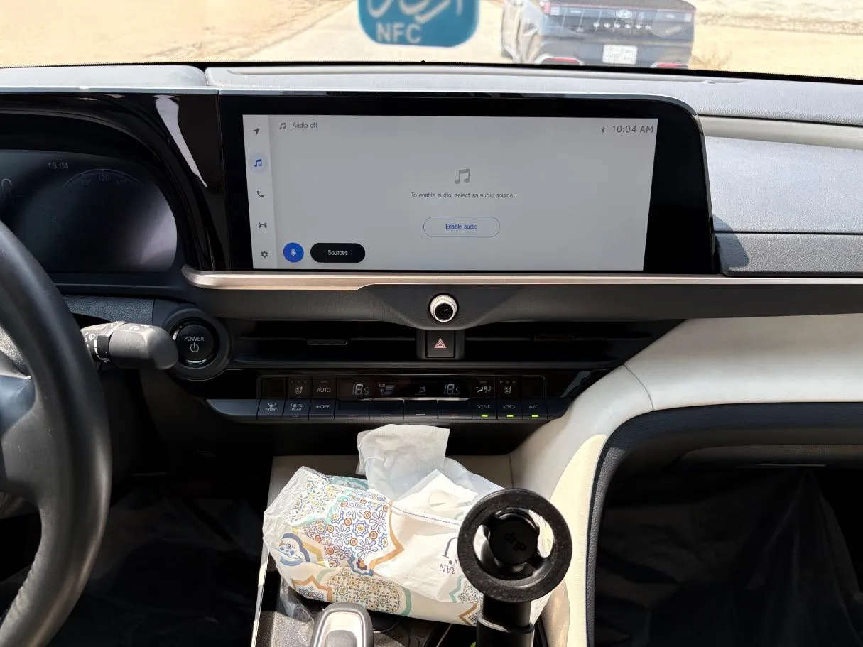 Car image 21