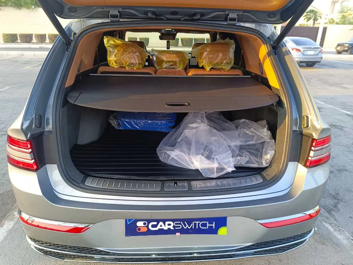 Car image 34