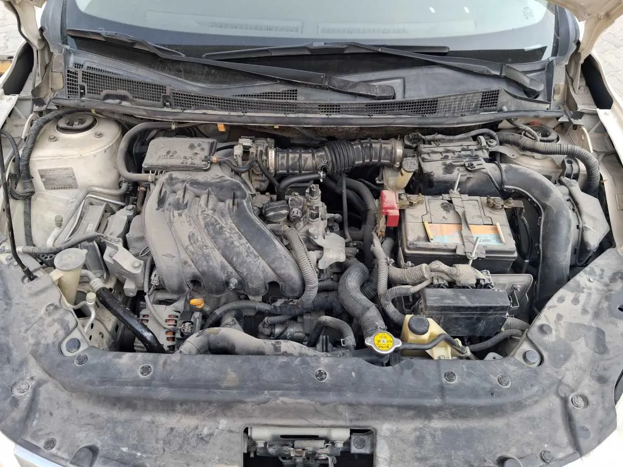 Car image 18