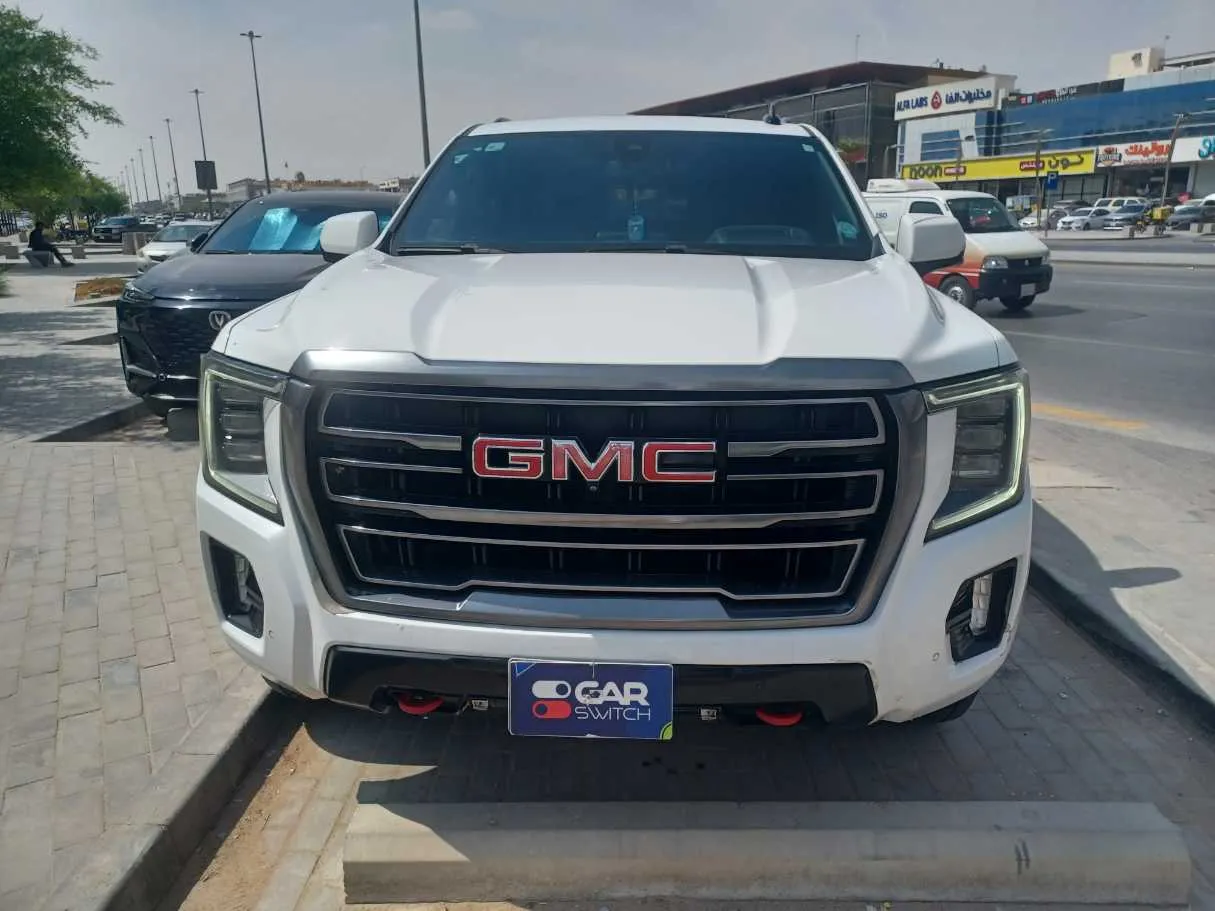 Car image 2