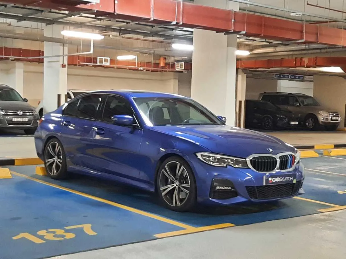 Car image 3