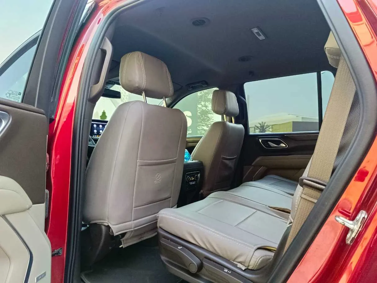 Car image 20