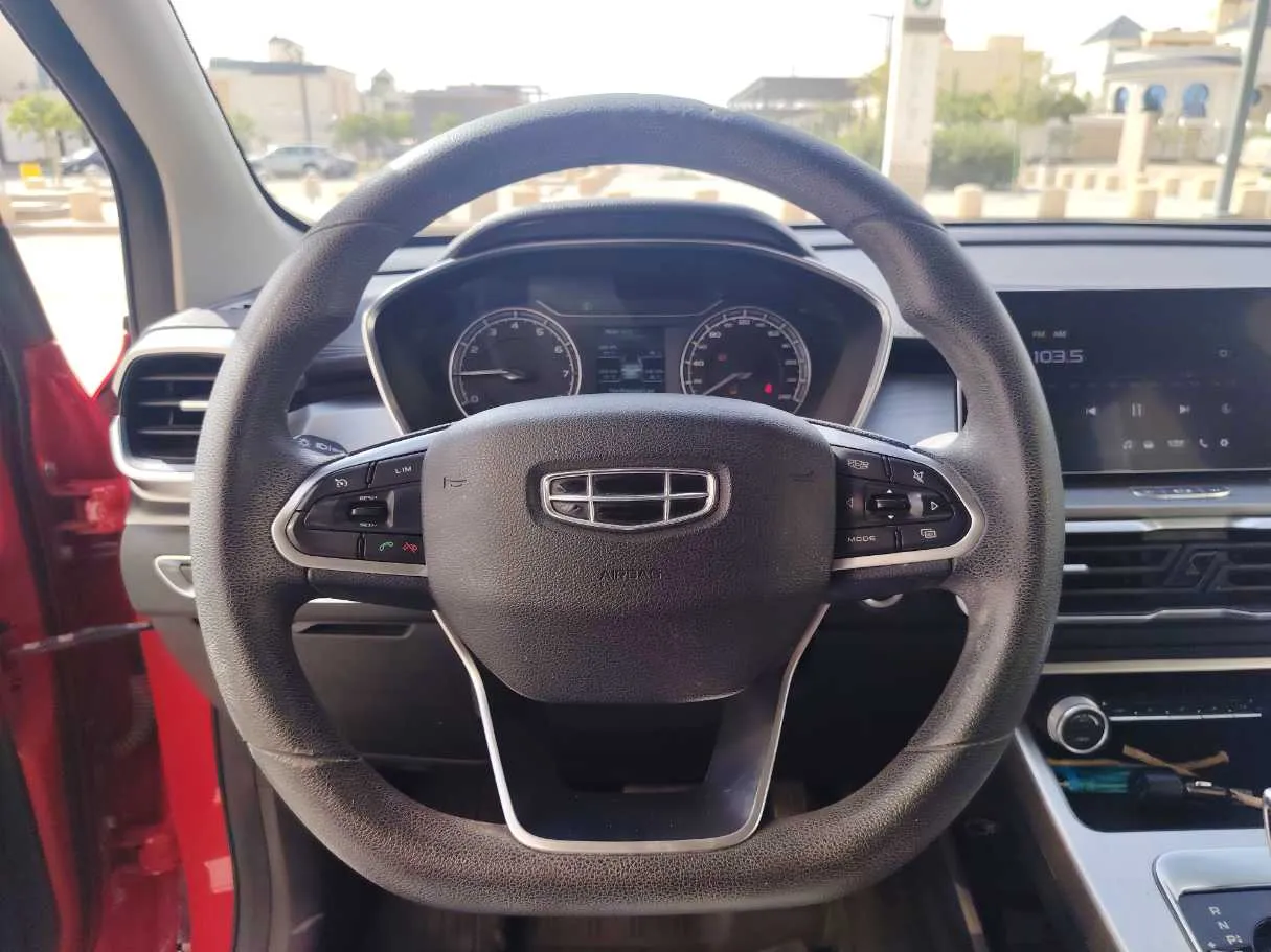 Car image 20