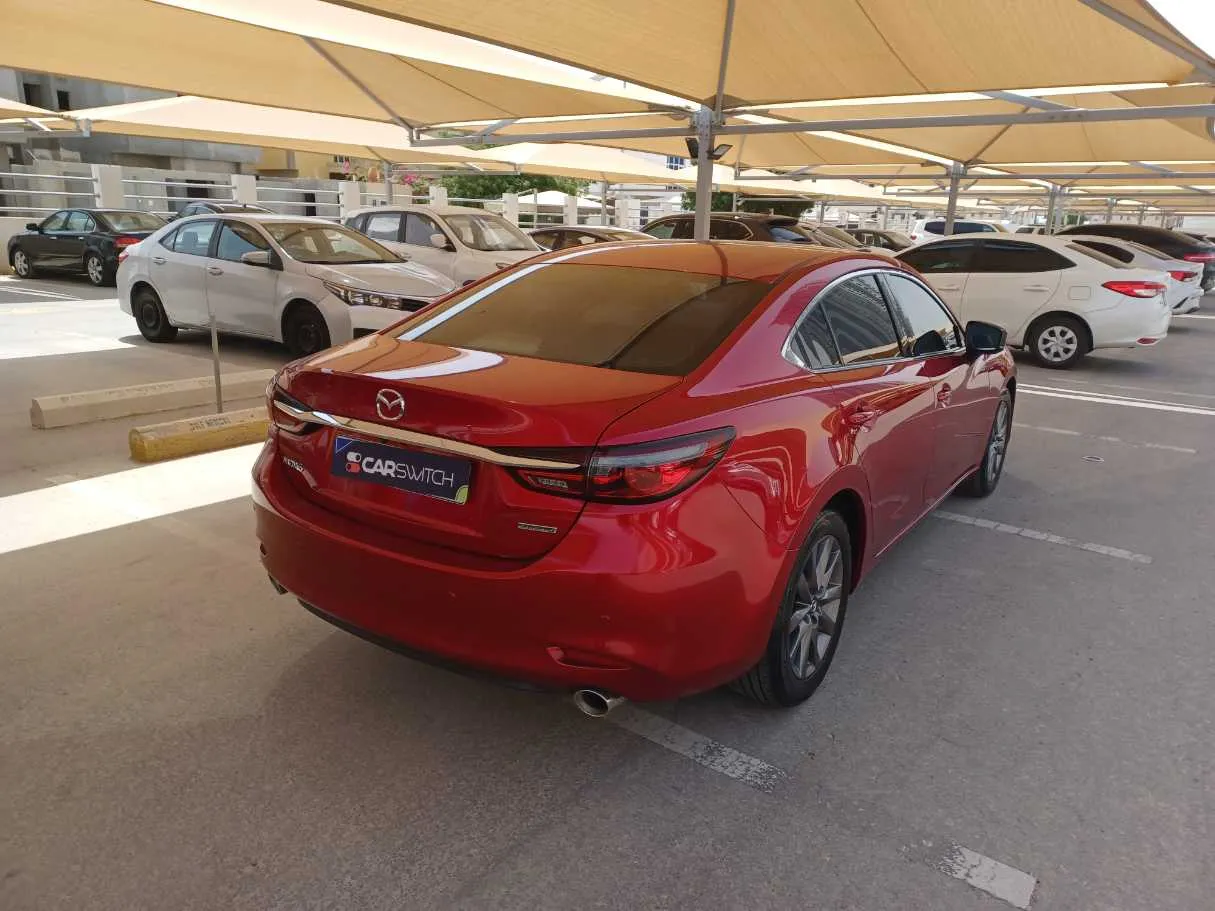 Car image 5