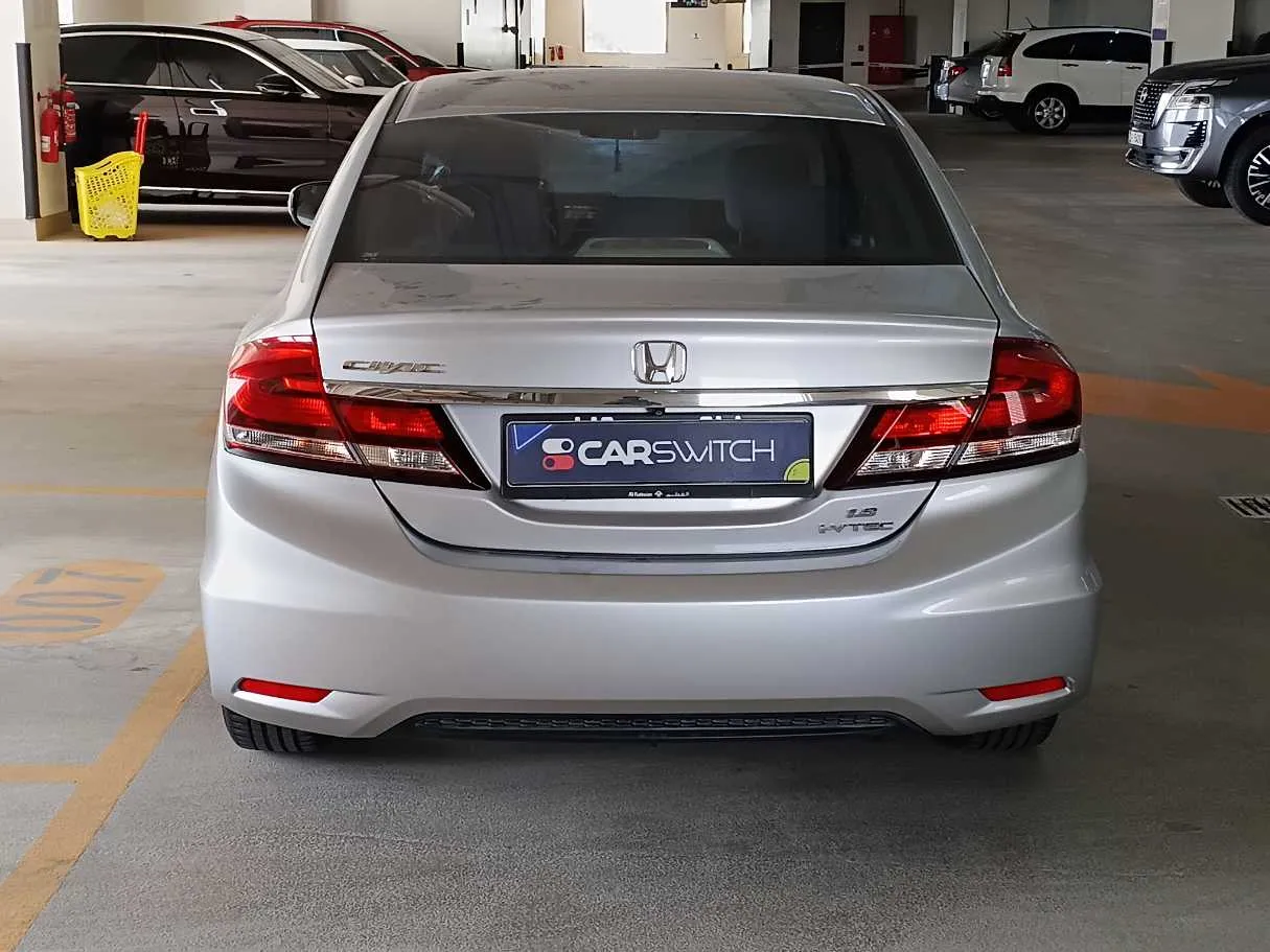 Car image 6