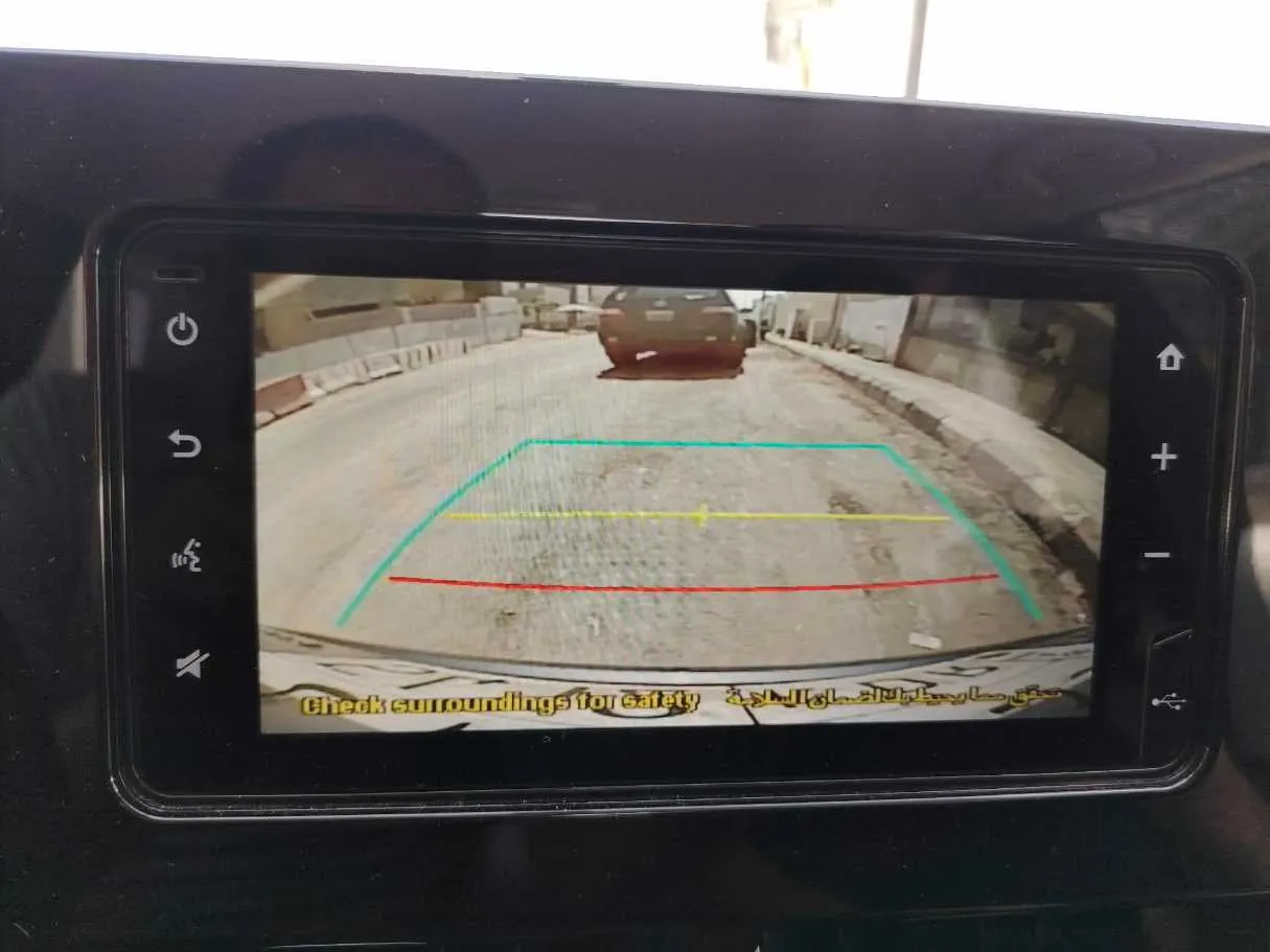 Car image 27
