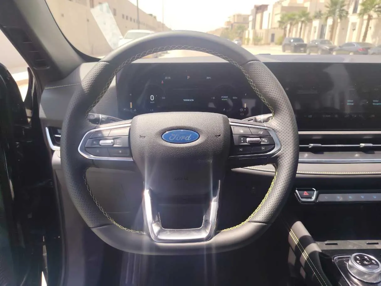 Car image 22