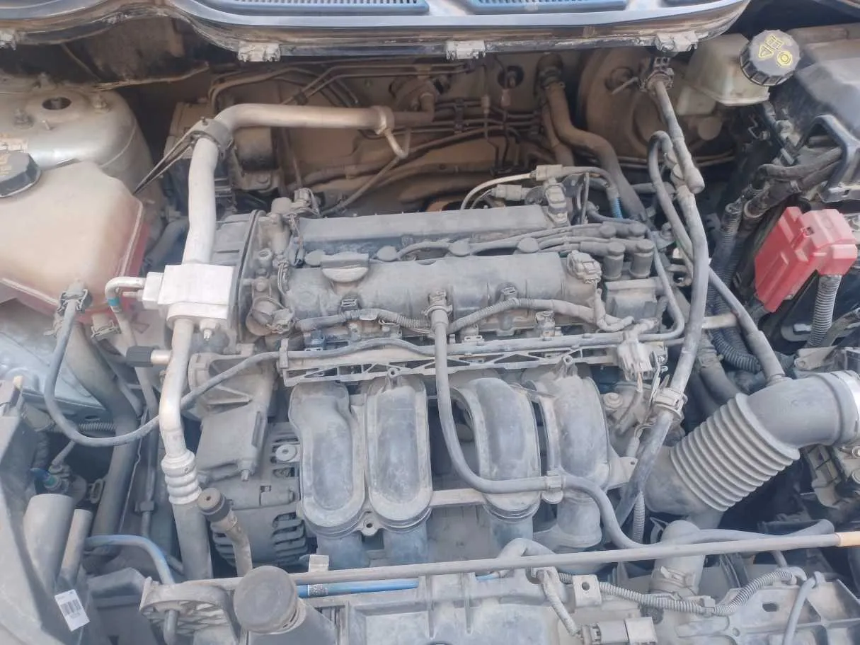 Car image 20
