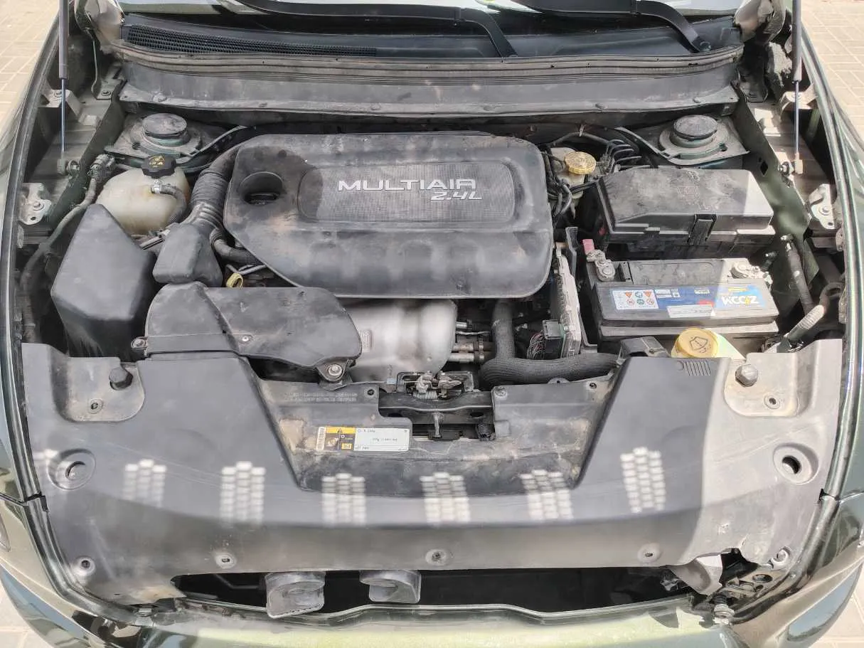 Car image 26