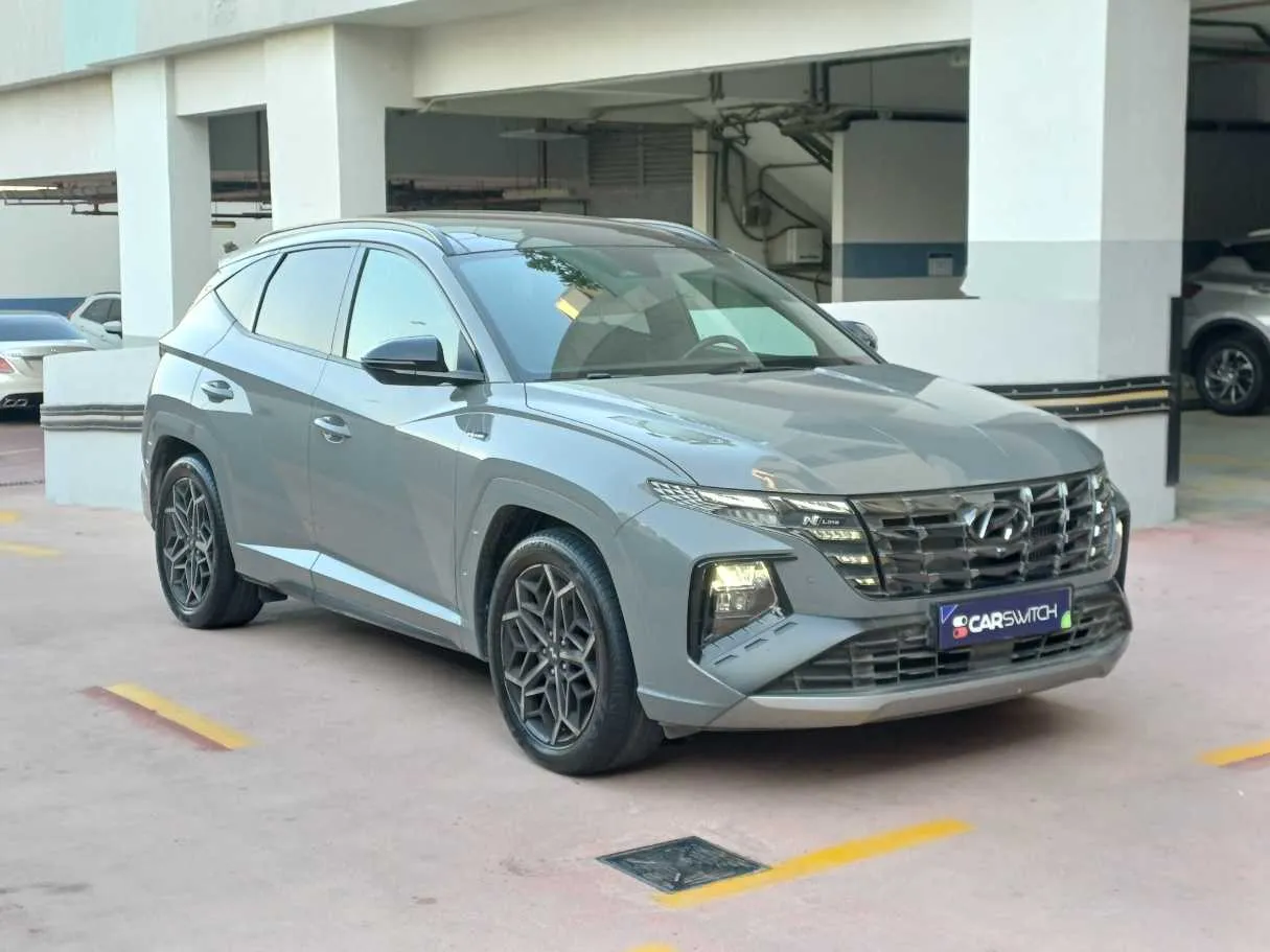 Car image 3