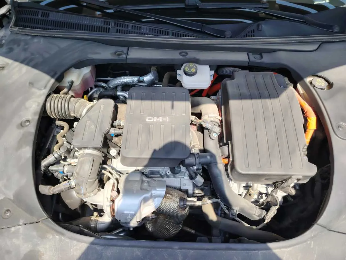 Car image 47