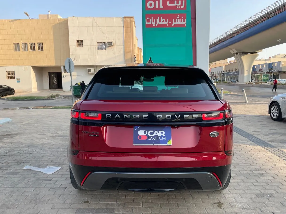 Car image 6