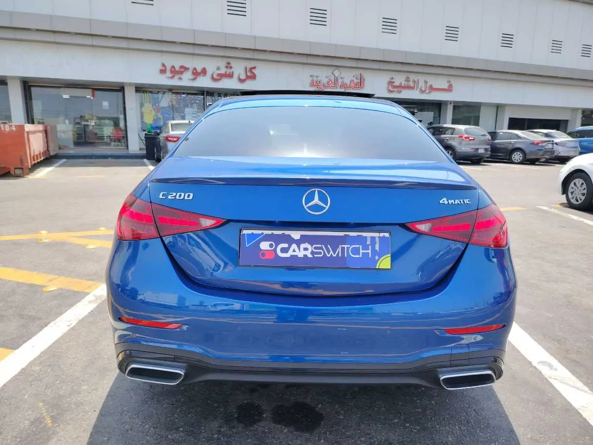Car image 6