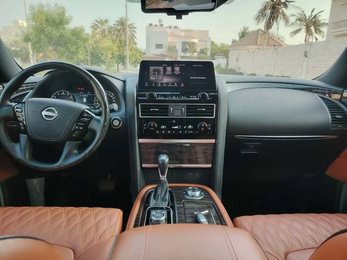Car image 22