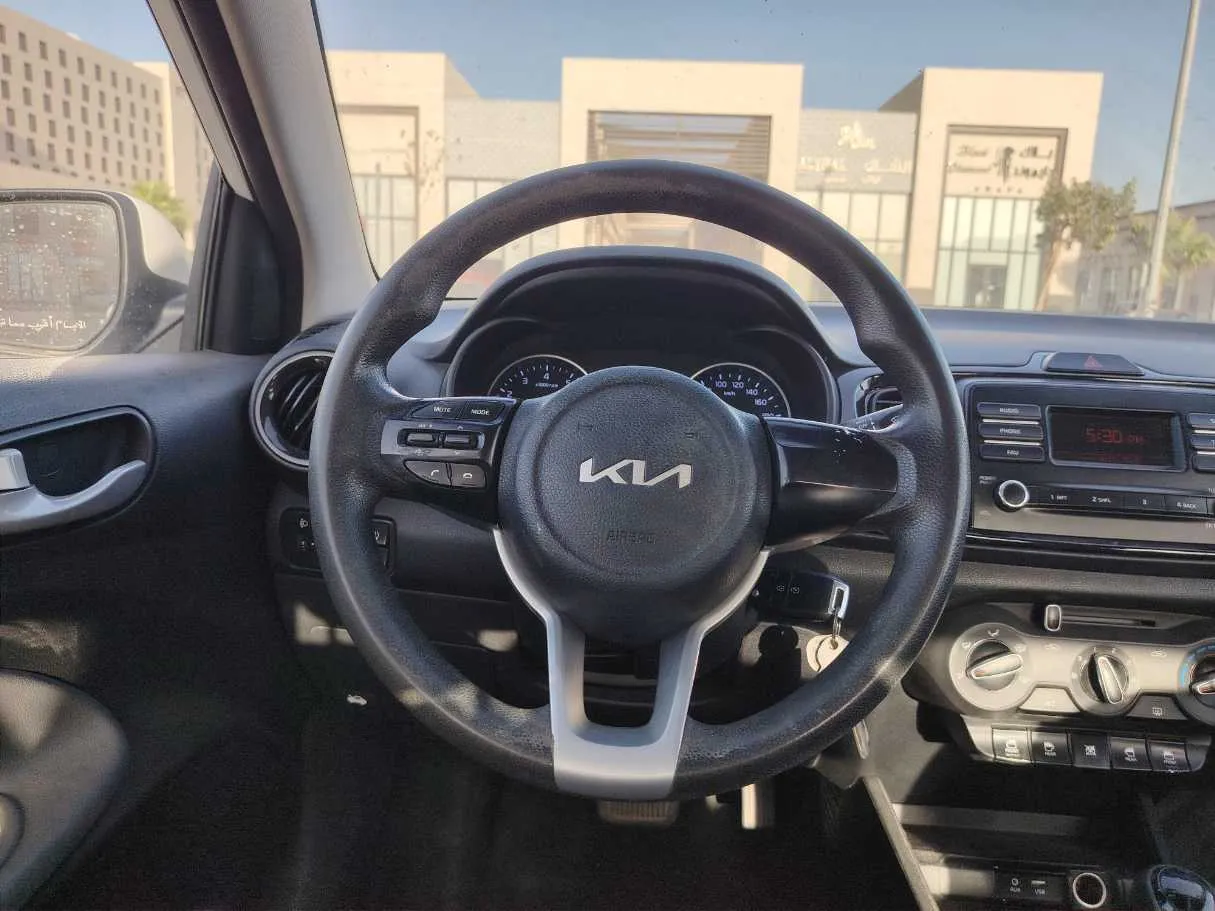 Car image 21