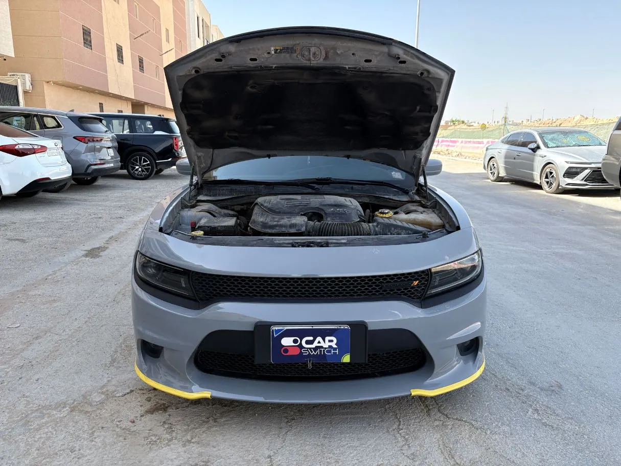 Car image 27