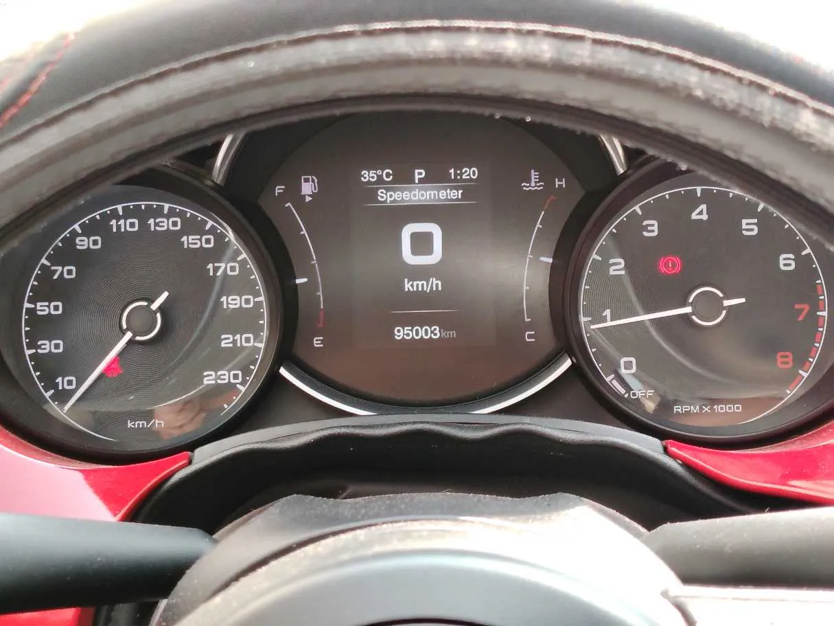 Car image 23