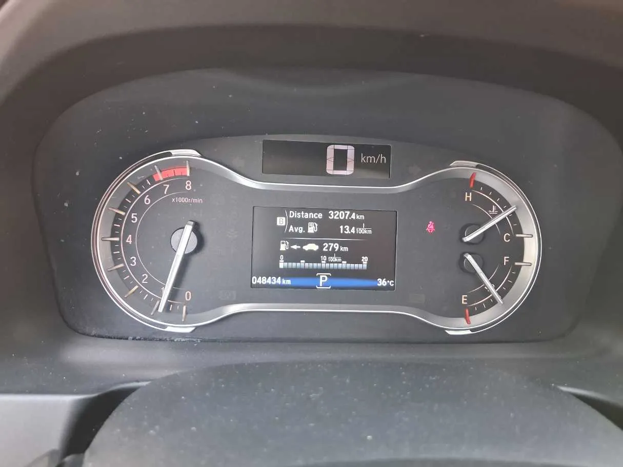 Car image 20