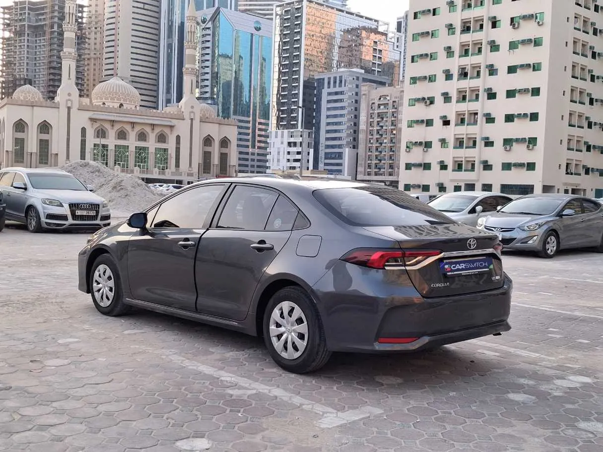 Car image 7