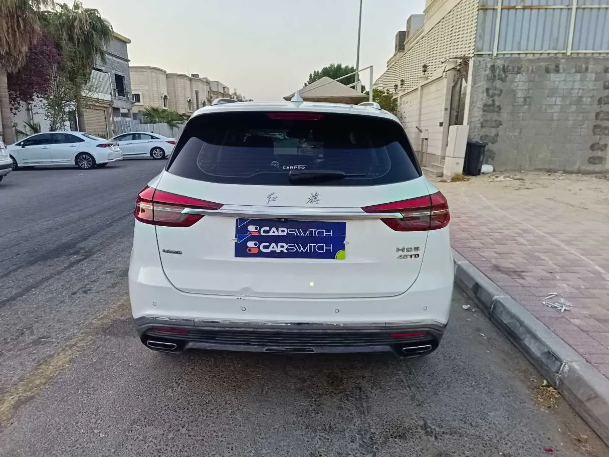 Car image 6