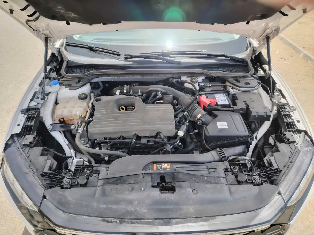Car image 36