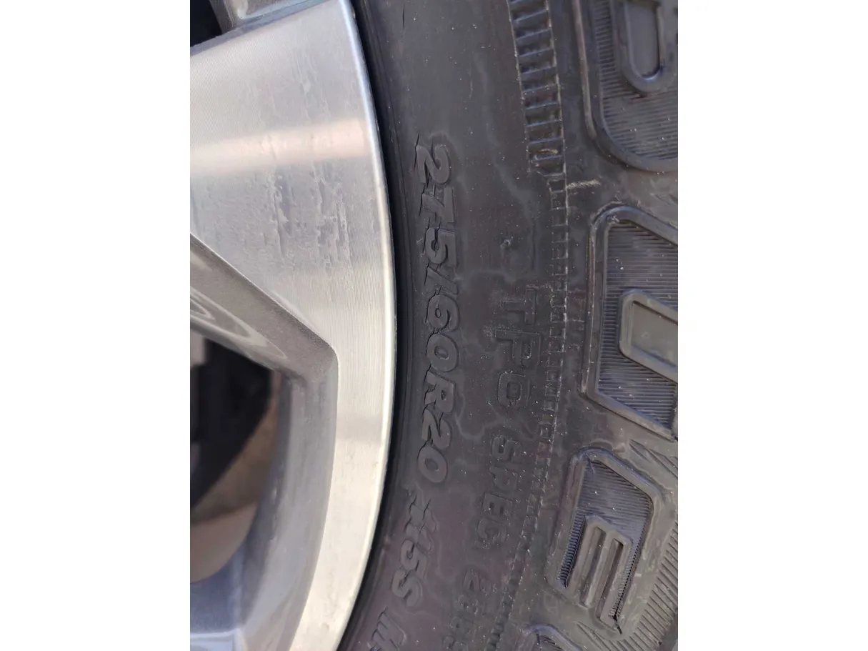 Car image 31
