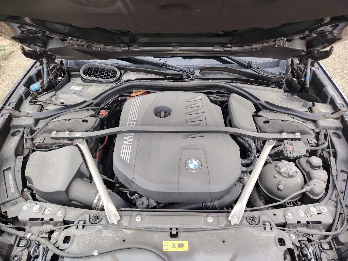 Car image 35