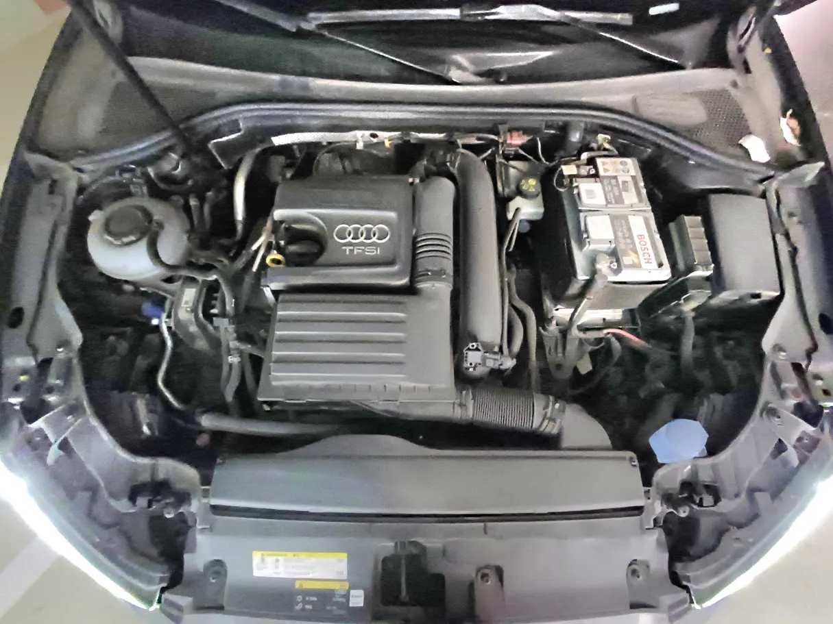 Car image 21