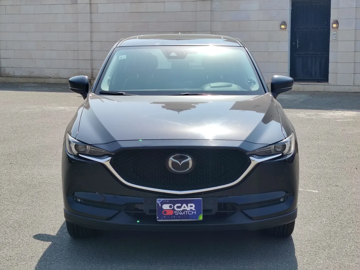 Car image 2