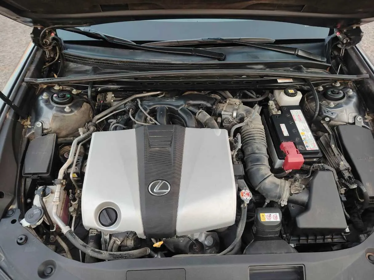 Car image 49