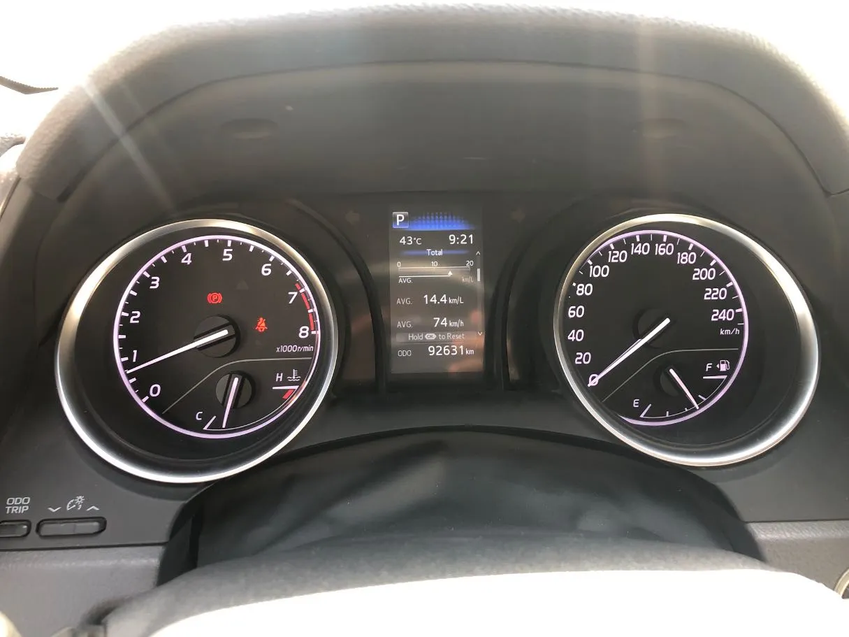 Car image 20