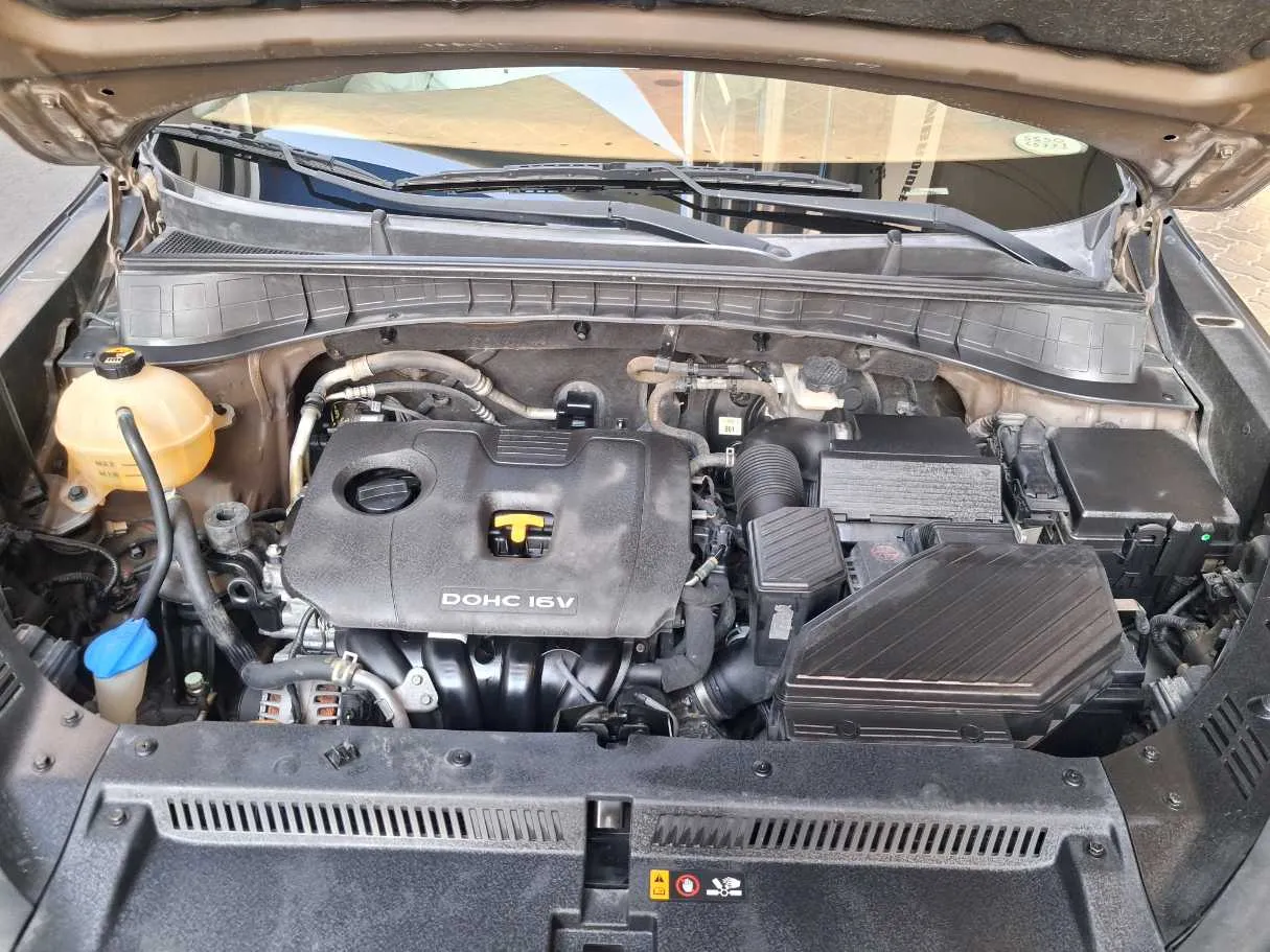 Car image 21