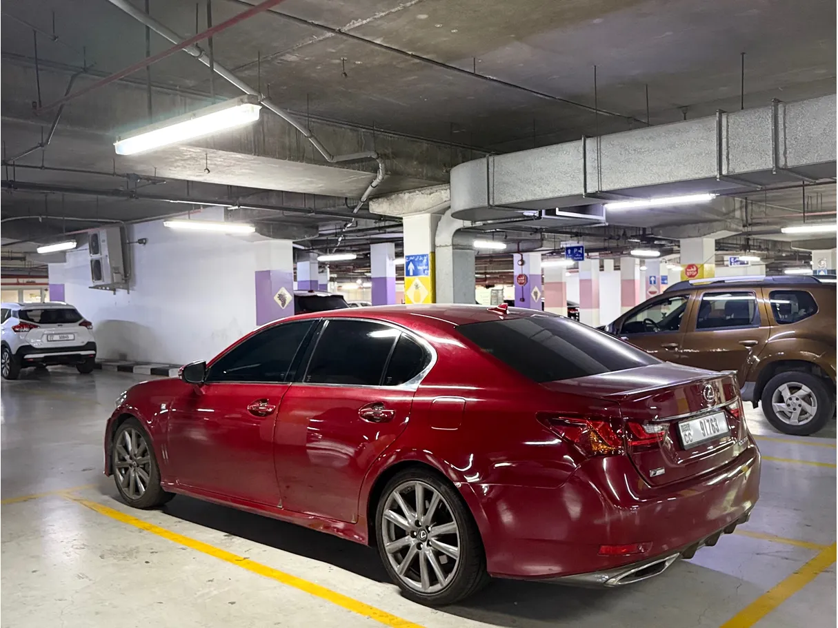 Car image 11
