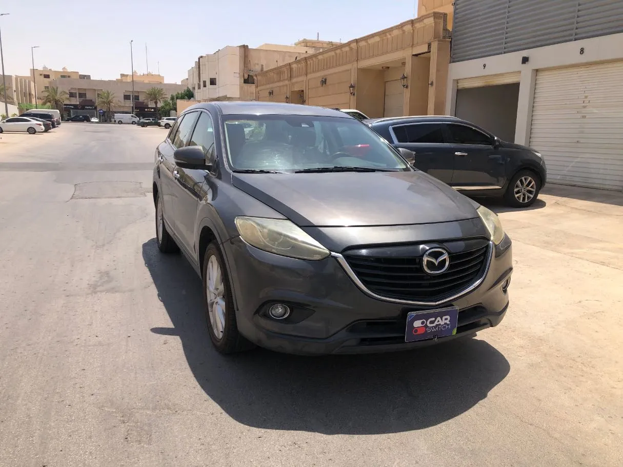 Car image 3