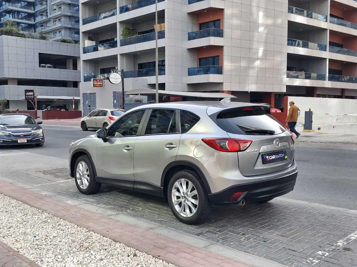 Car image 7