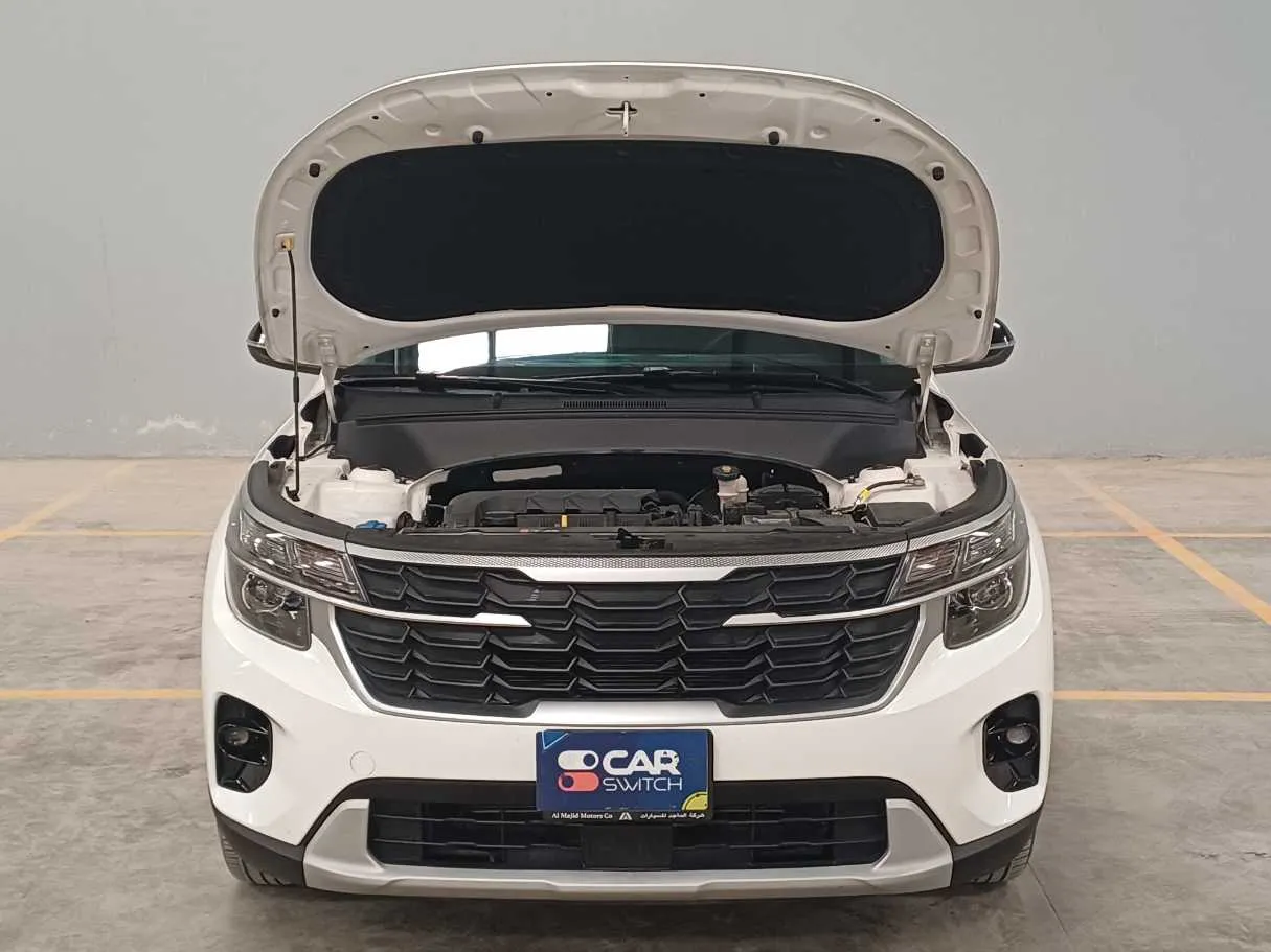 Car image 22