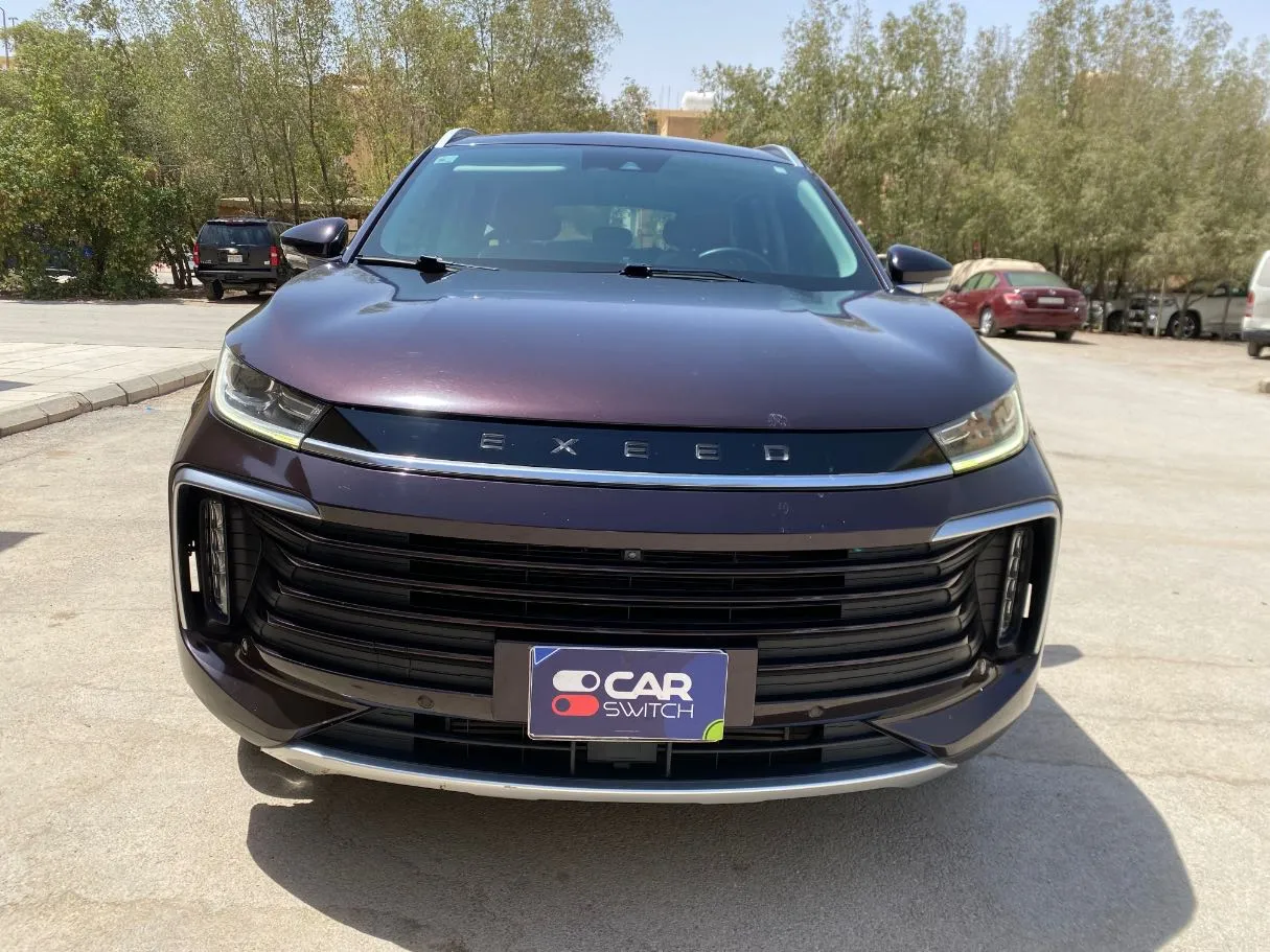 Car image 2