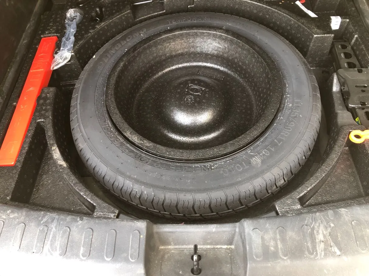 Car image 22