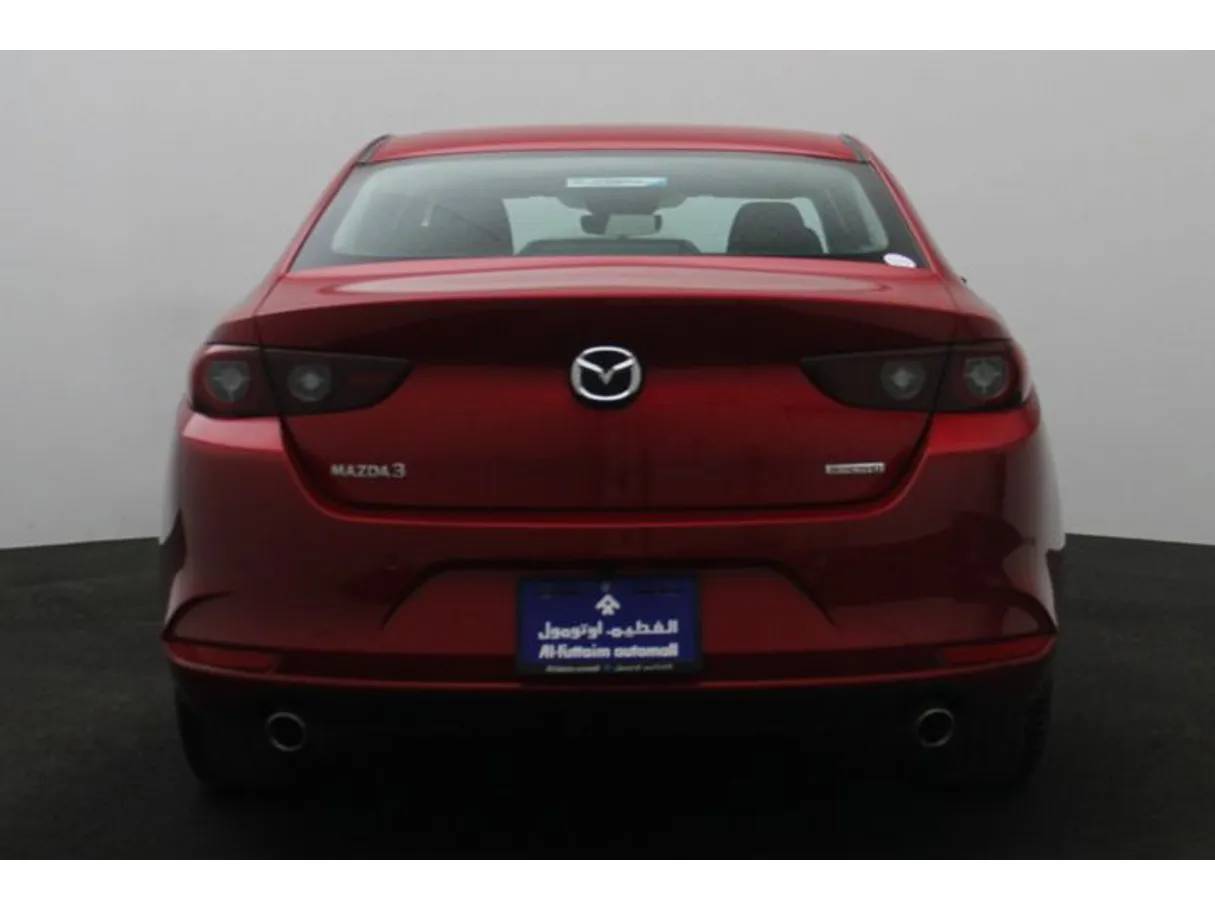 Car image 12