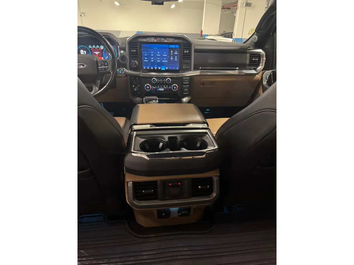 Car image 22