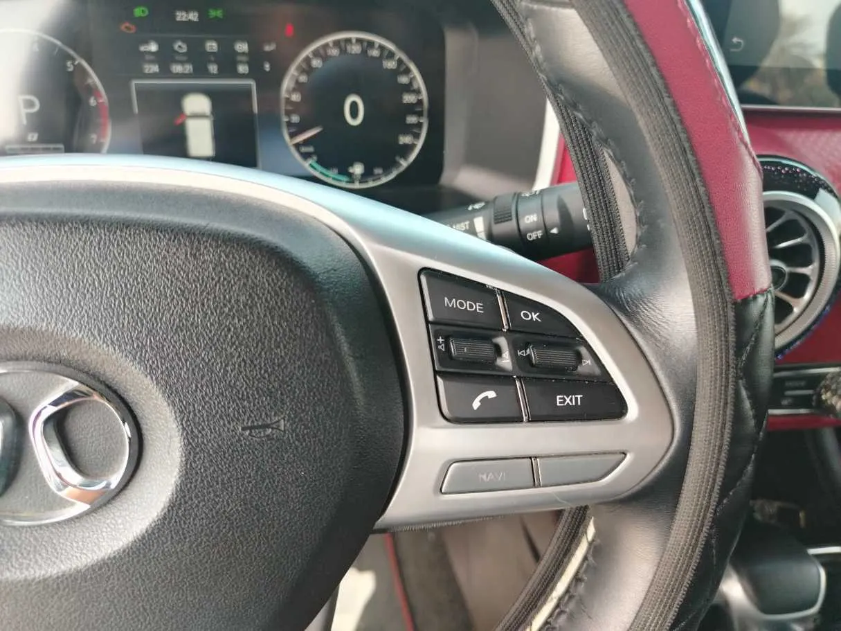 Car image 42