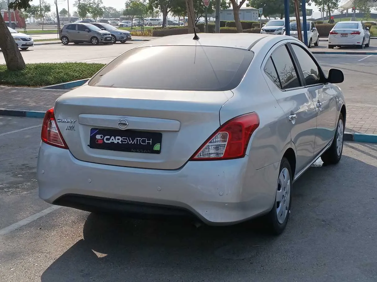 Car image 7