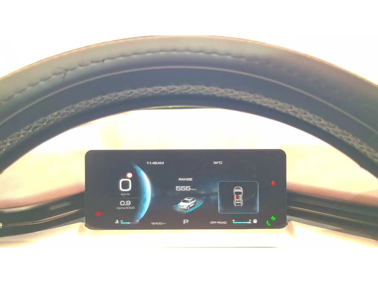 Car image 19