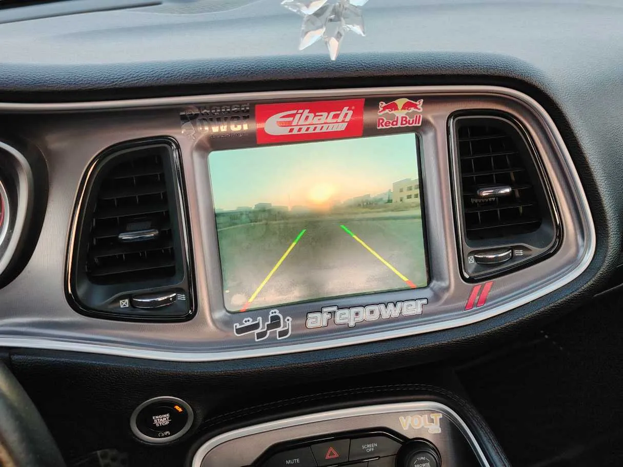 Car image 26