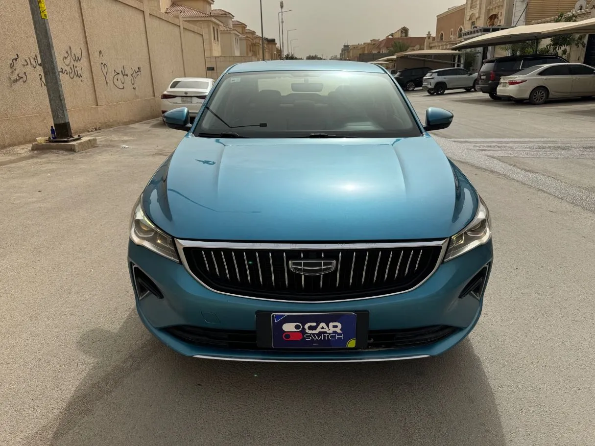 Car image 2