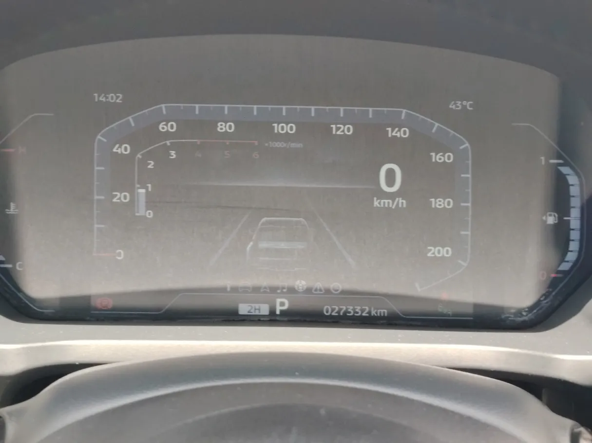 Car image 23