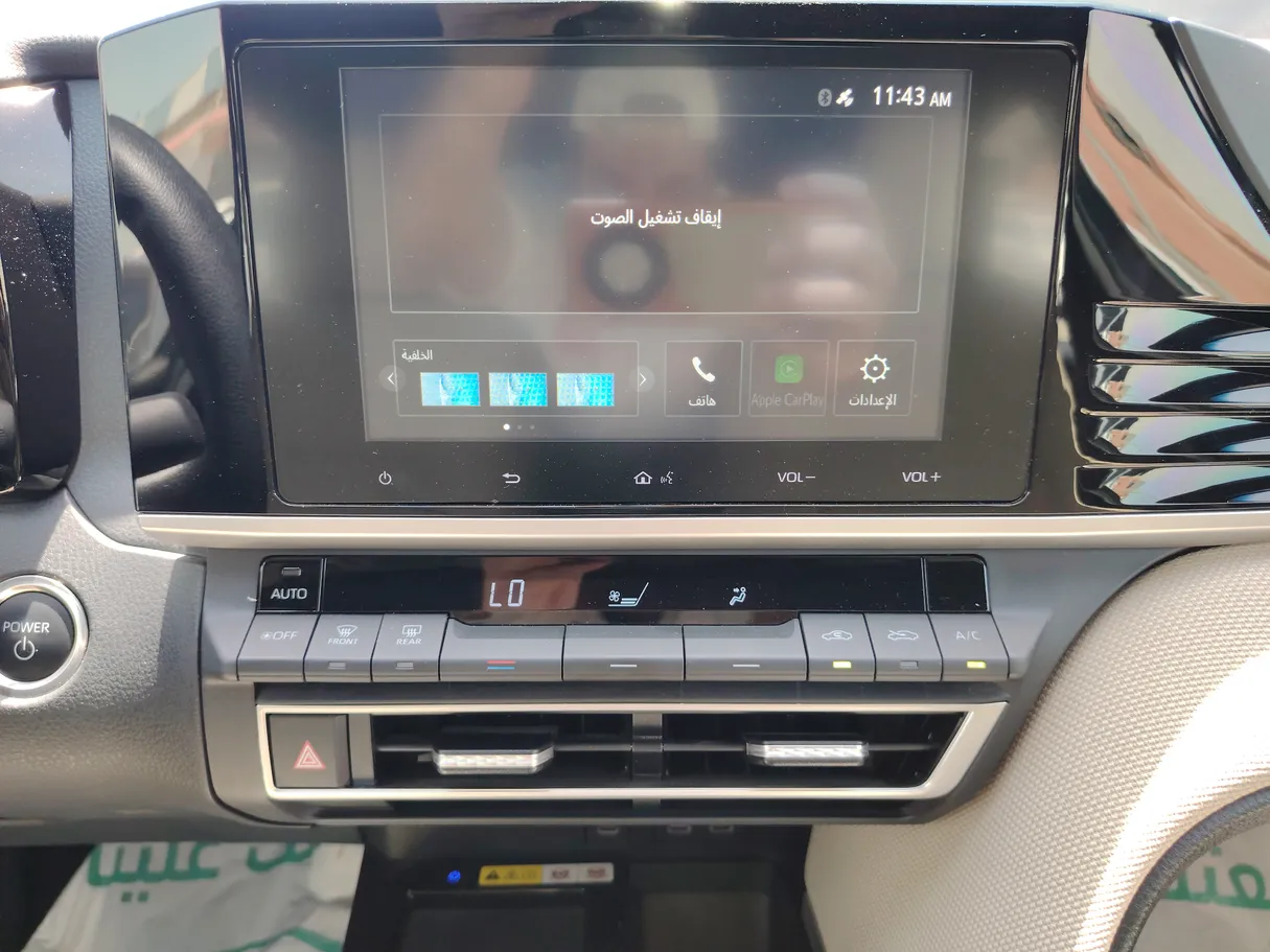 Car image 23