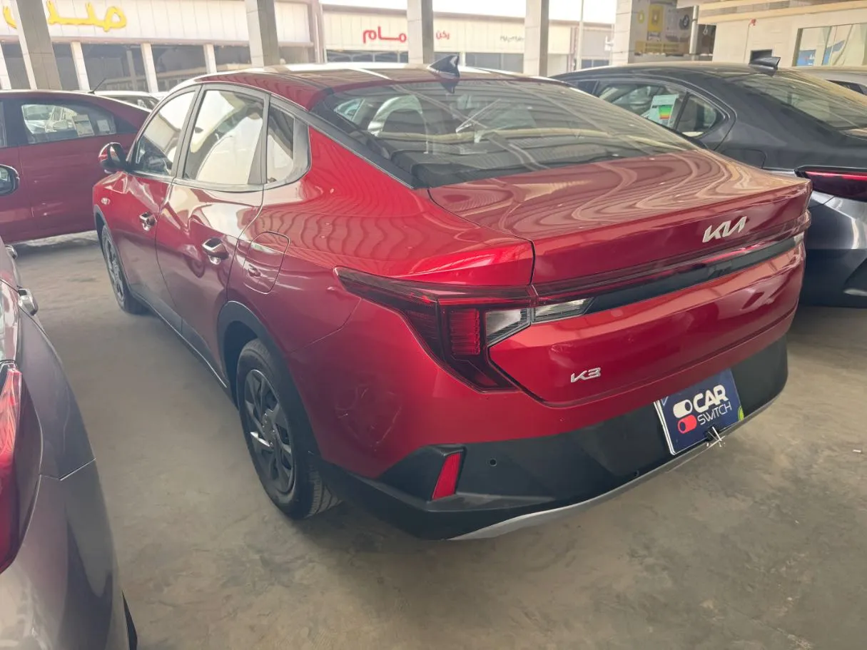 Car image 5