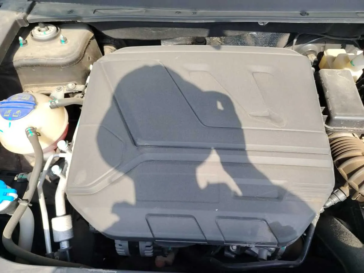 Car image 48